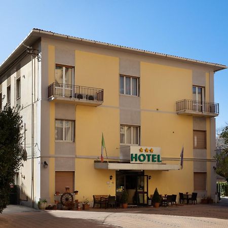 Parking Hotel Giardino Livorno Exterior foto